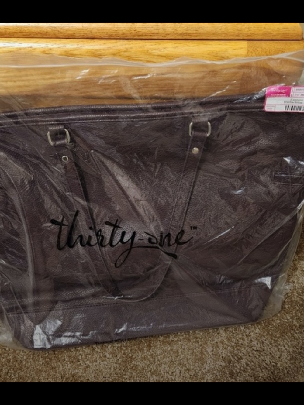 Chic Thirty-One Fashion Editor Tote - New with Tags!